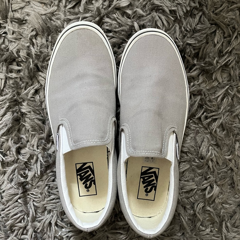 gray vans